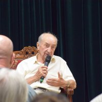 Zobacz w powiększeniu: Spotkanie z prof. Andrzejem Kułakowskim (36)